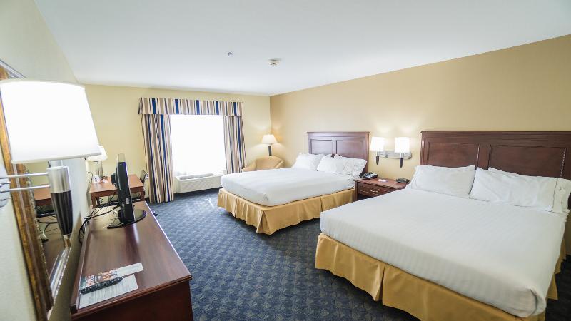 Holiday Inn Express Hotel & Suites Pampa By Ihg Exterior photo